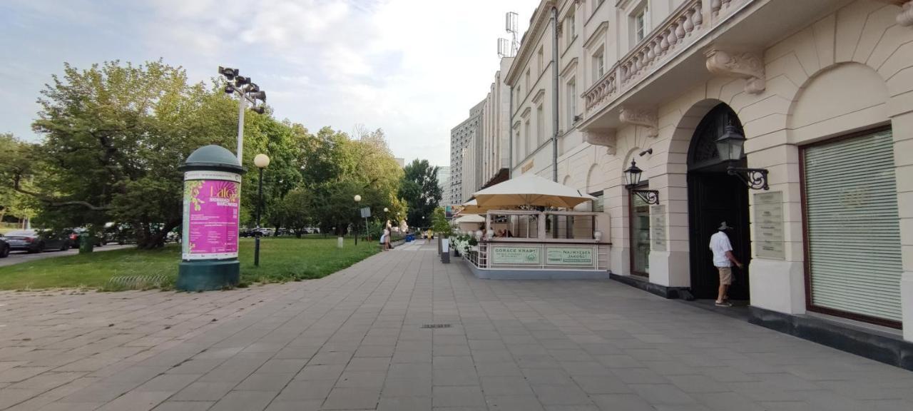 Labo Apartment Ogrod Saski Варшава Екстериор снимка